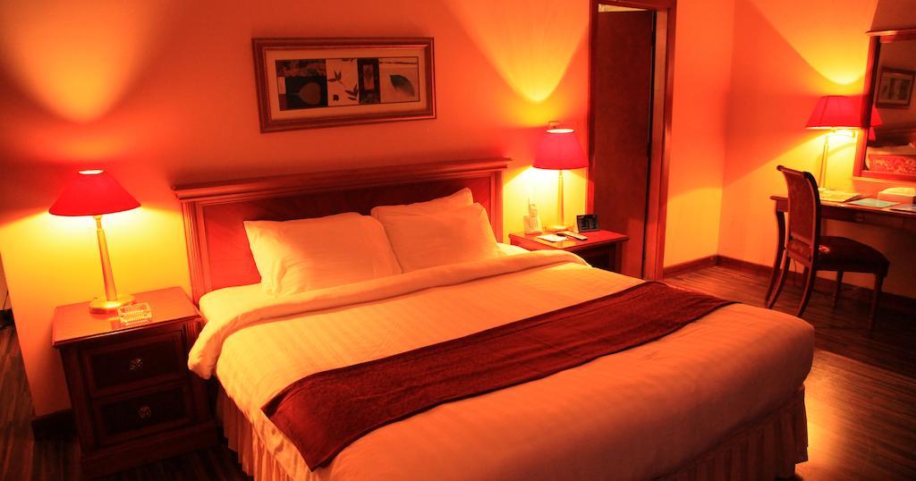 Mirador Hotel Manama Eksteriør bilde