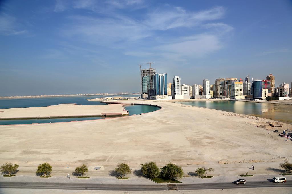 Mirador Hotel Manama Eksteriør bilde